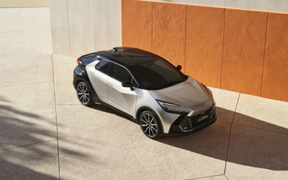 2024 Toyota C-HR Plugin Hybrid Grandons