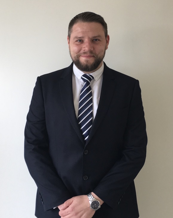 Robbie_Farrell_Sales_Exec.jpeg