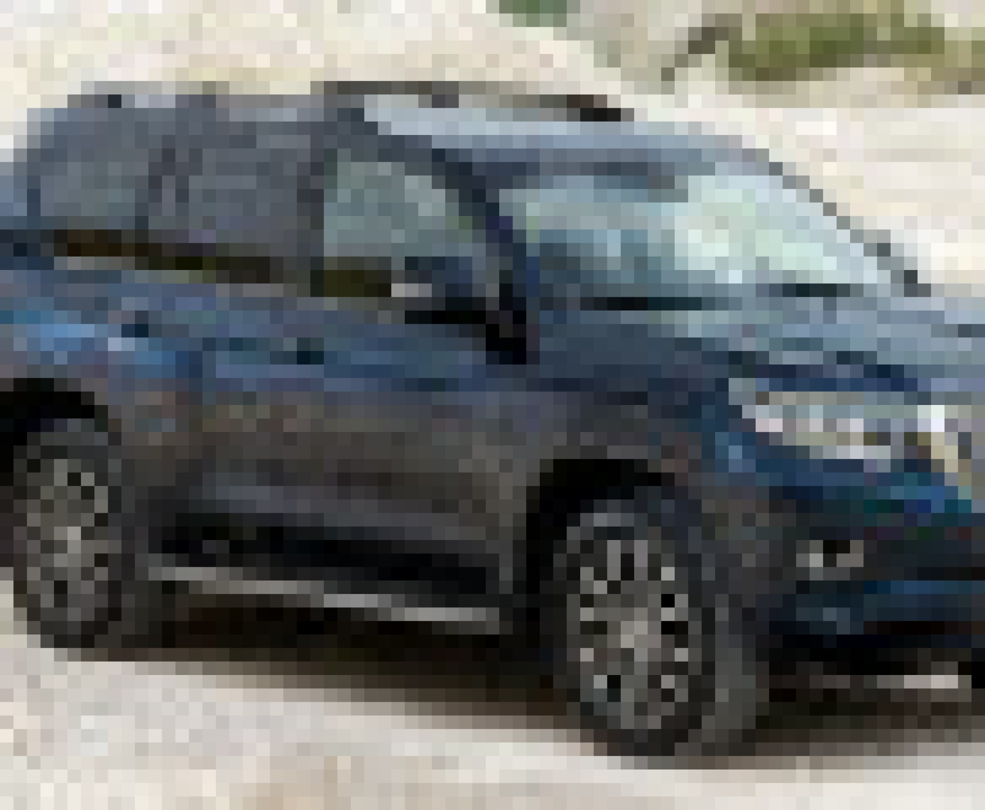 land-cruiser-3_tcm-3044-1080087.jpeg