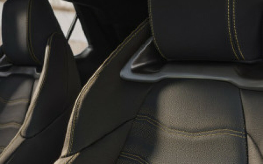 2024 Toyota C-HR Plugin Hybrid Grandons