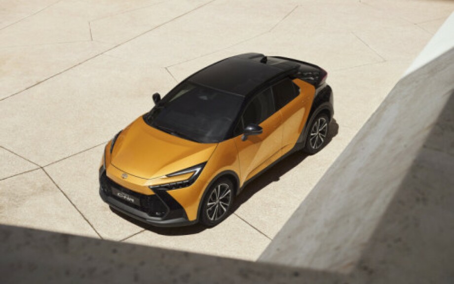 2024 Toyota C-HR Plugin Hybrid Grandons