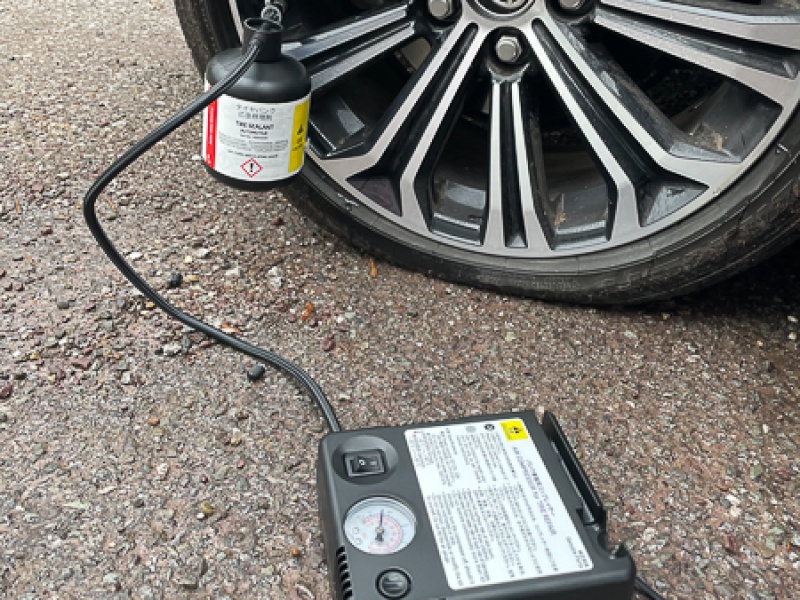 How-to-use-toyota-inflator-kit-for-puncture-grandons--7.jpeg