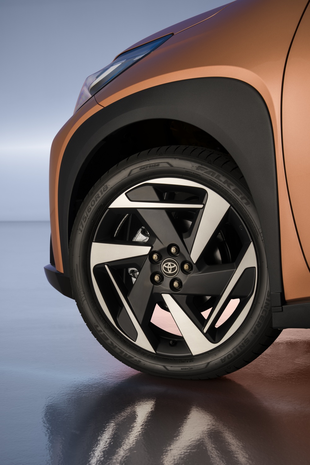 2026 aygo-x hybrid