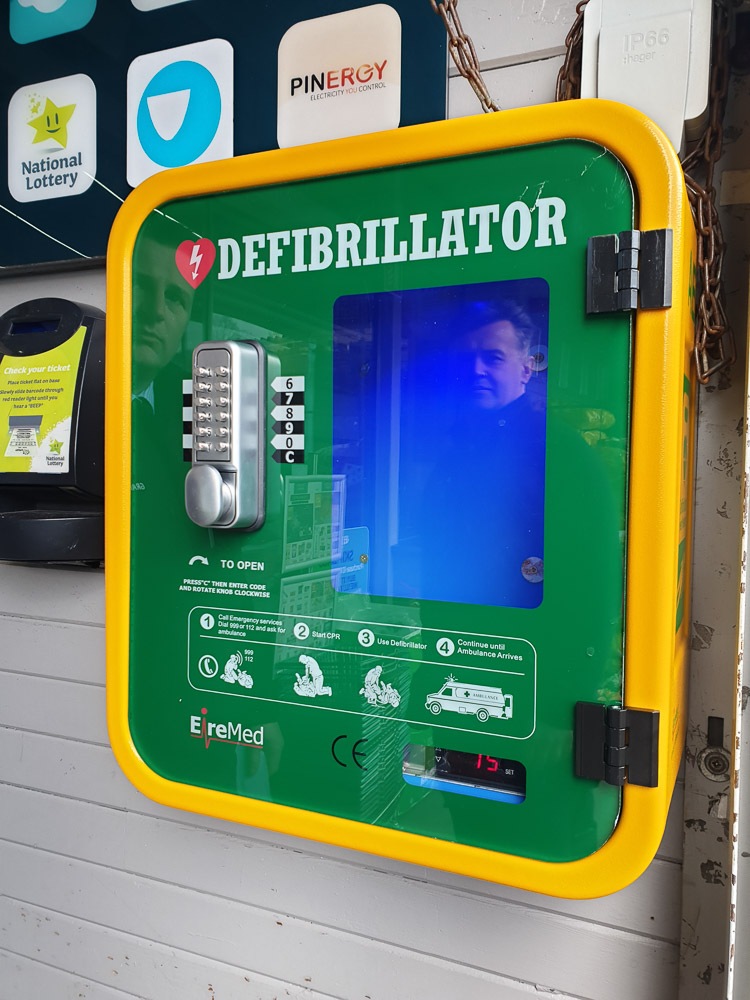 deribrillator_grandons_centra_glanmire-2.jpeg
