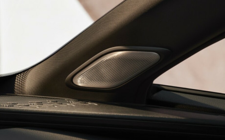 2024 Toyota C-HR Plugin Hybrid Grandons