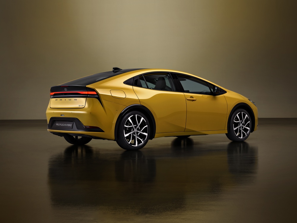 All-New Toyota Prius Plugin