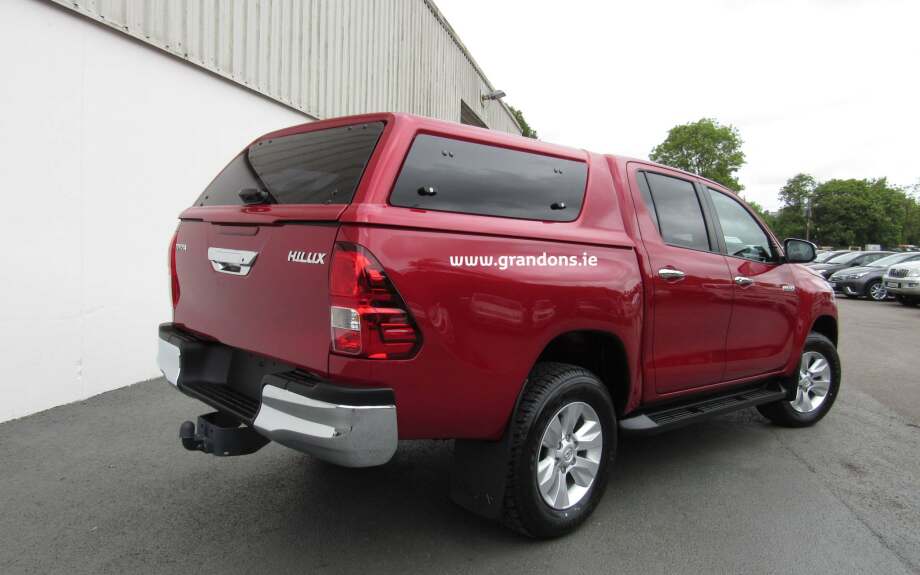 Toyota Hilux Canopy