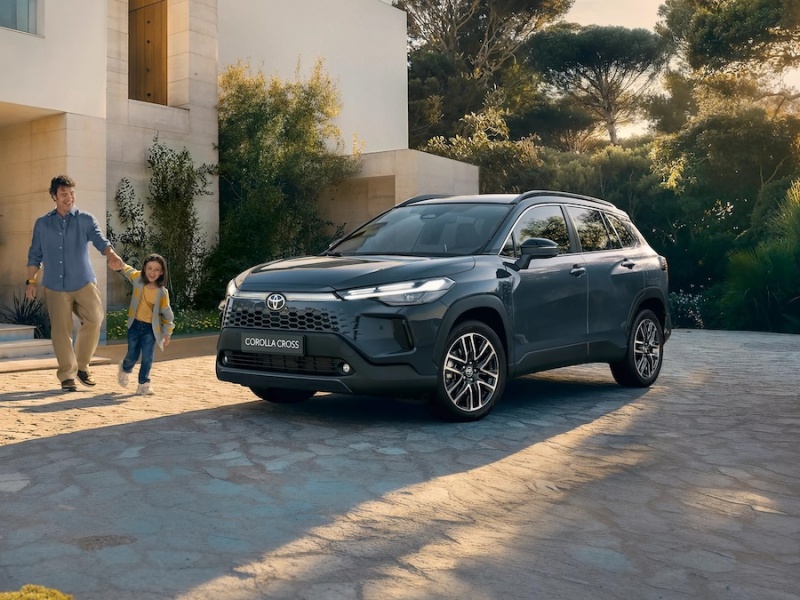 TOY_COROLLA_CROSS_2025_HUB_IMG_CX0009a-Large-Landscape.jpg